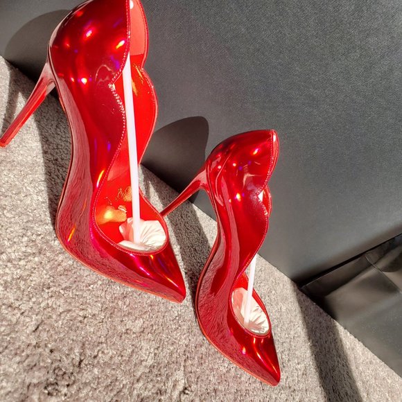 CHRISTIAN LOUBOUTIN Hot Chick 100 metallic patent red pumps 39 - Picture 10 of 16